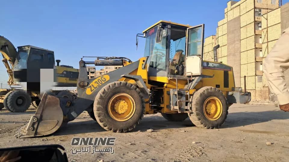 لودر ZL30 XCMG