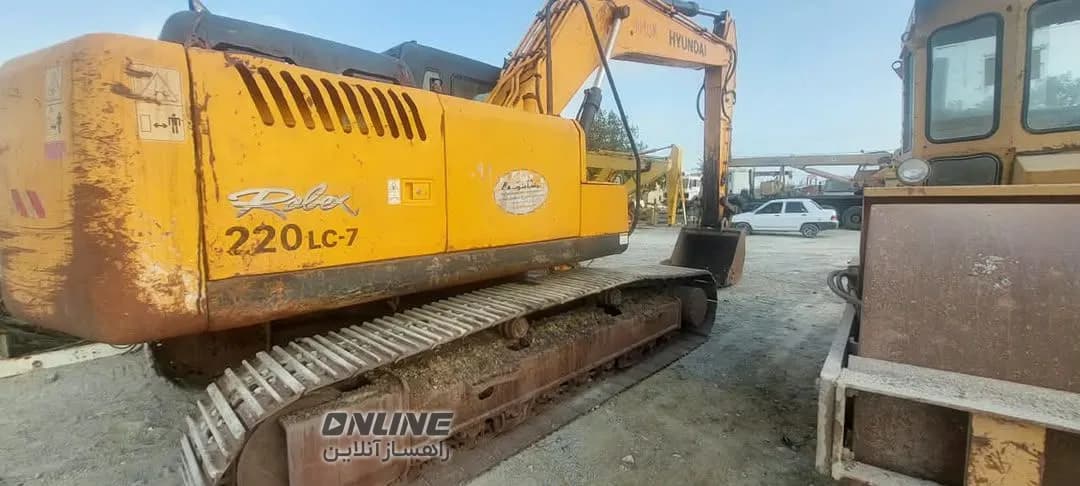 فروش بیل مکانیکی هیوندای ۲۲۰ خط ۷
