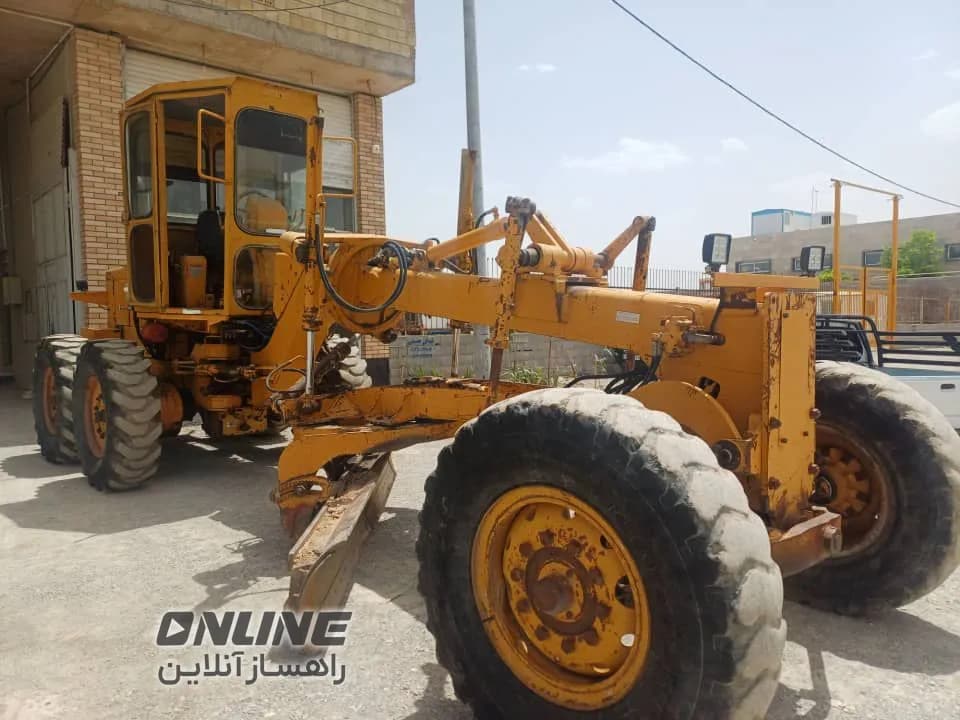 فروش گریدر کوماتسو ۵۰۵