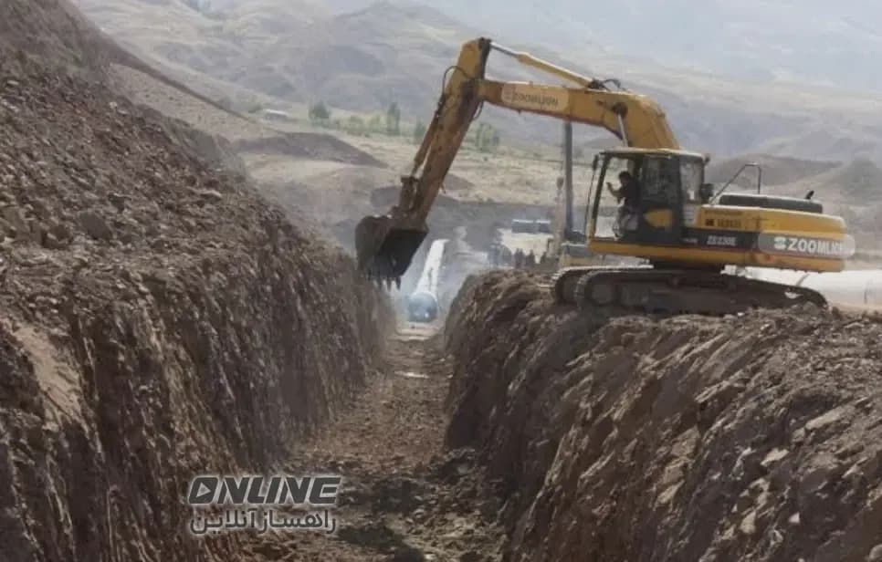 جویای کار به‌عنوان شاگرد راننده بیل