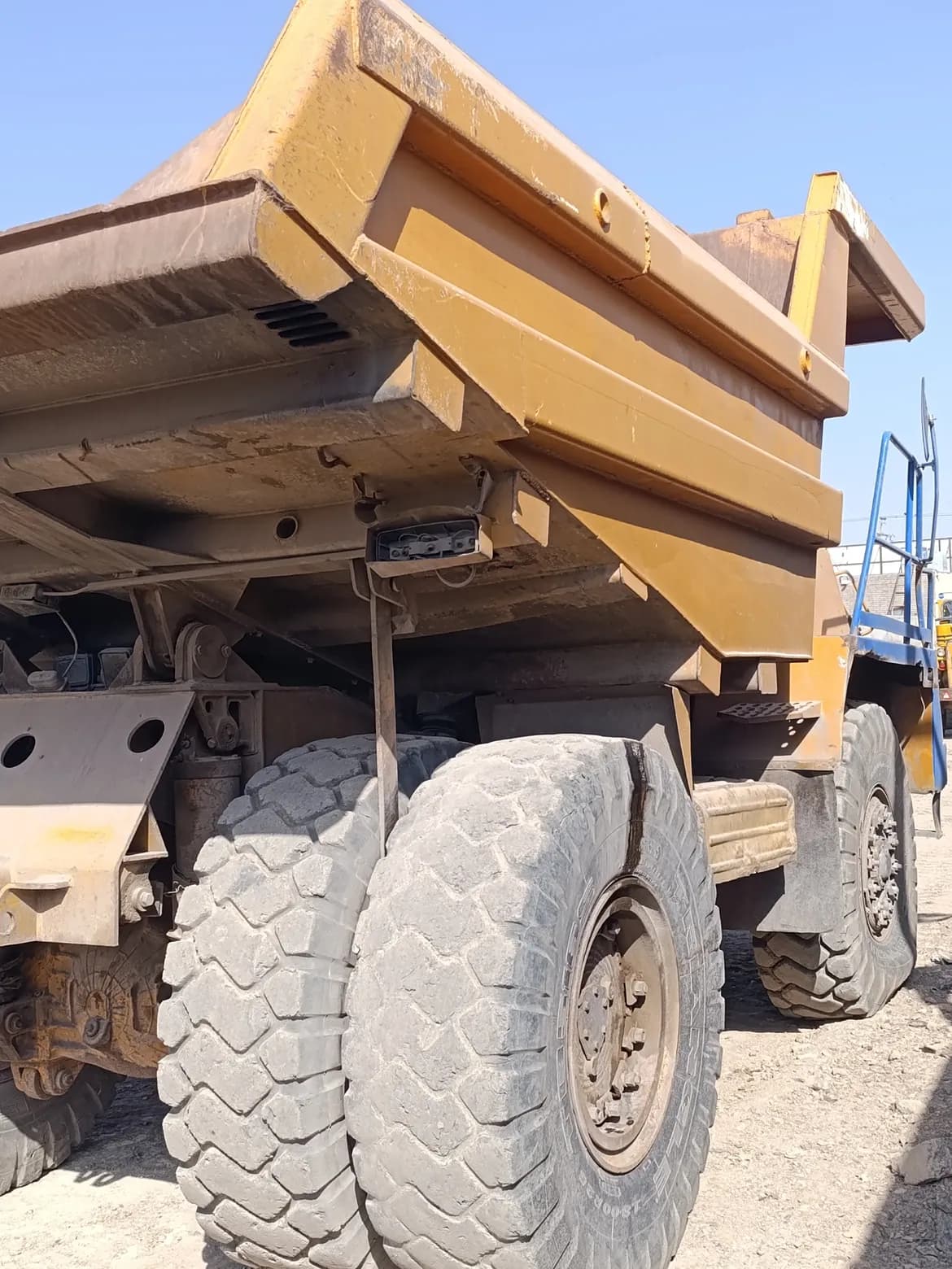 فروش دامپتراک بلاز (BELAZ)