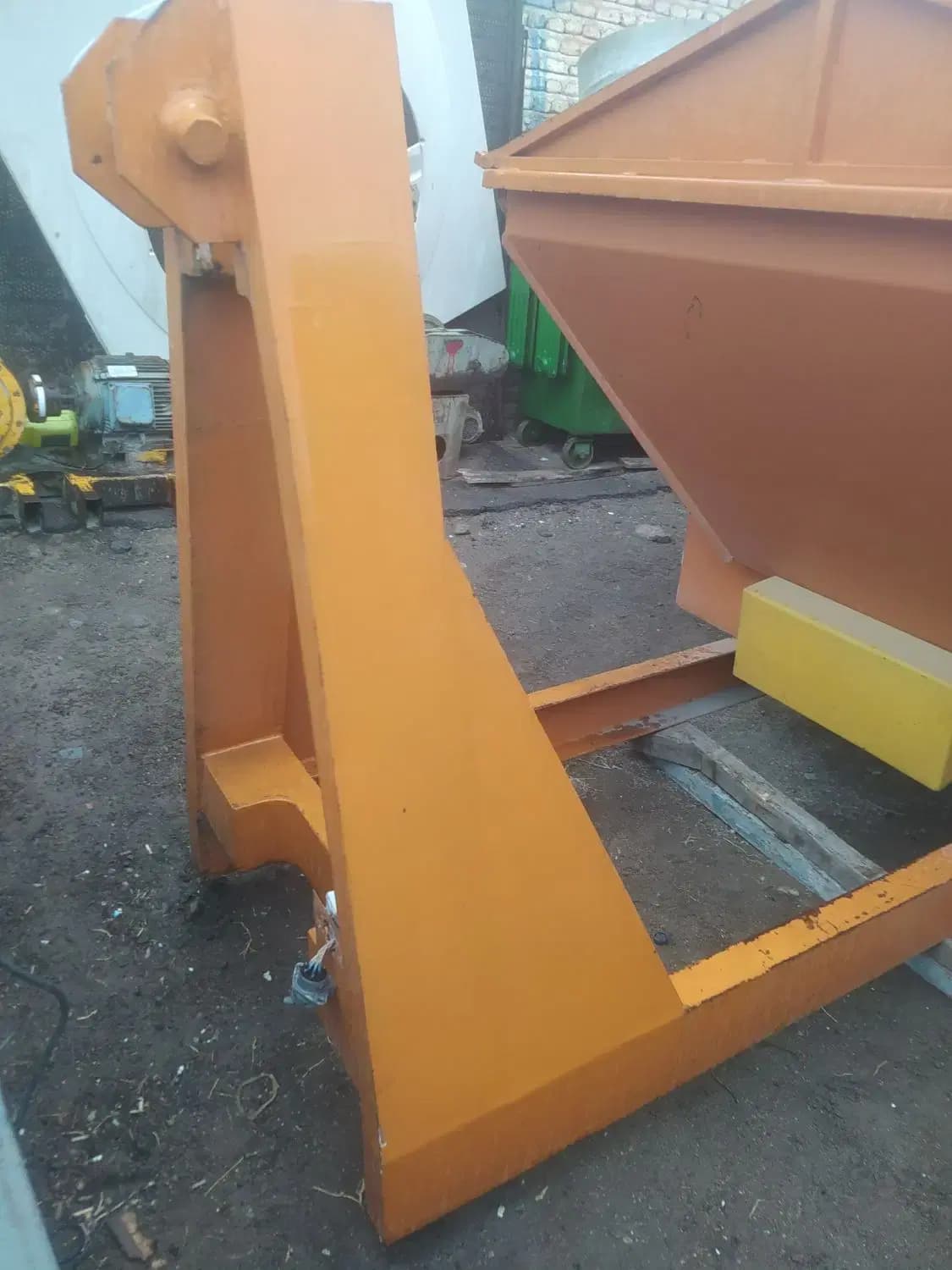 فروش دستگاه برفروب و نمکپاش صنعتی (نو)