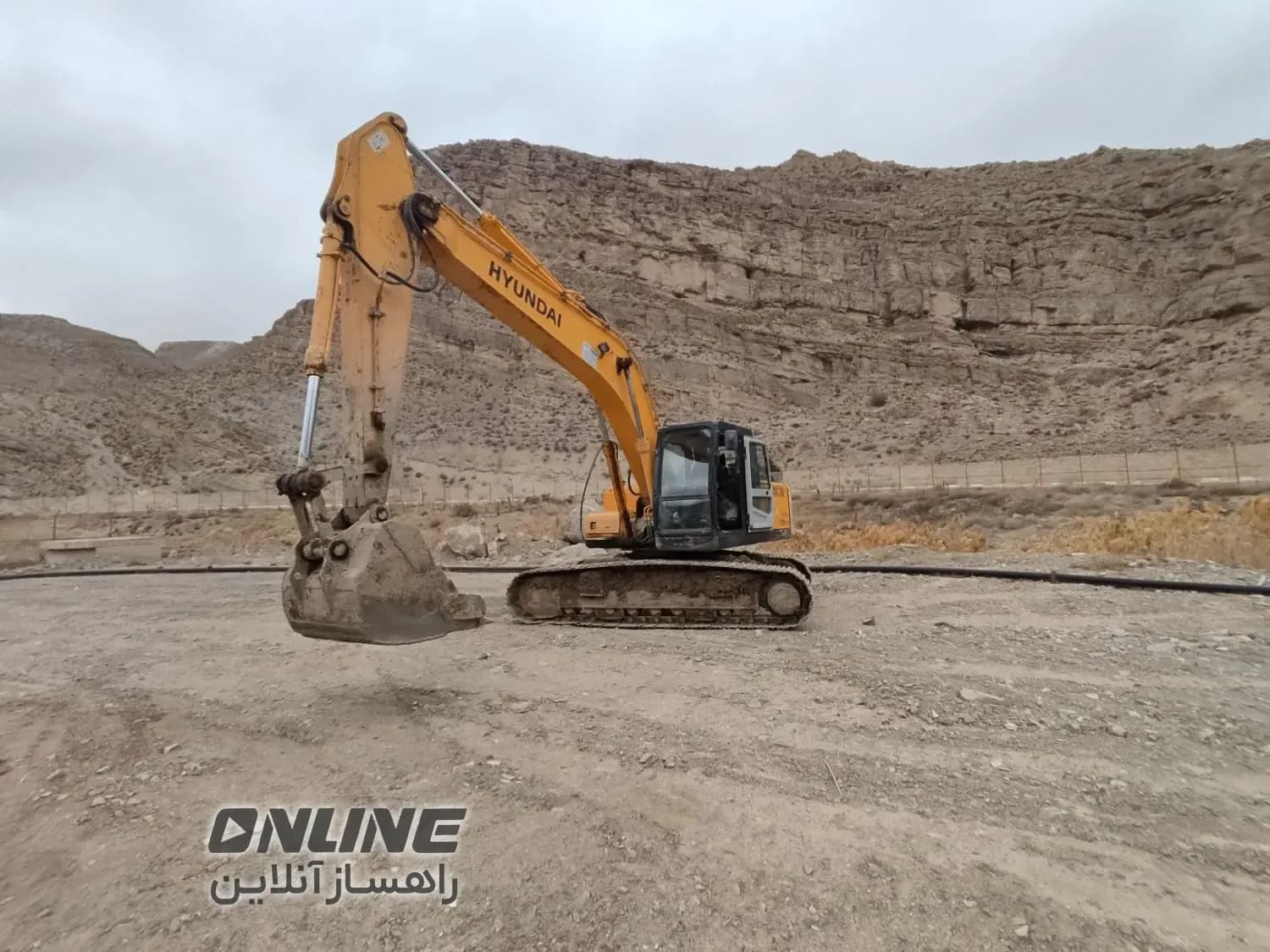 راننده بیل مکانیکی جویای کار