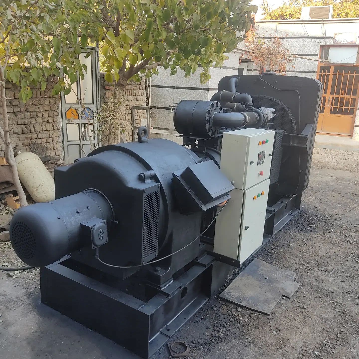 فروش دیزل ژنراتور برق ۲۳۰