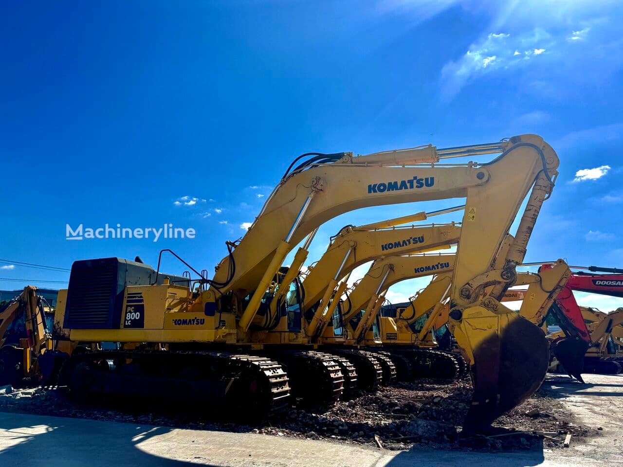 ۳ دستگاه بیل مکانیکی هیوندای pc800 مدل ۲۰۱۴