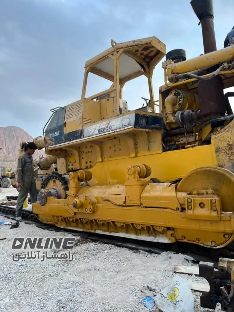 تکمیل اورهال و بستن زیربندی بلدوزر D155
