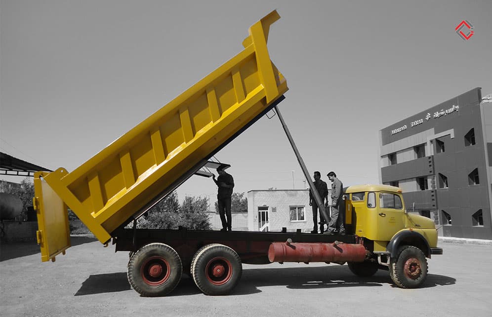 نیازمند کمپرسی جفت اتاق معدنی شوتدار