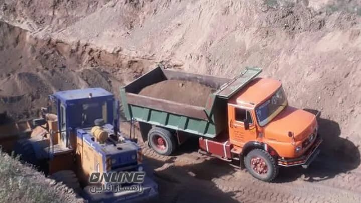 نیازمند لودر ZL50 و ۴ دستگاه کمپرسی ده چرخ