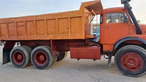 نیازمند دو دستگاه کمپرسی هستم