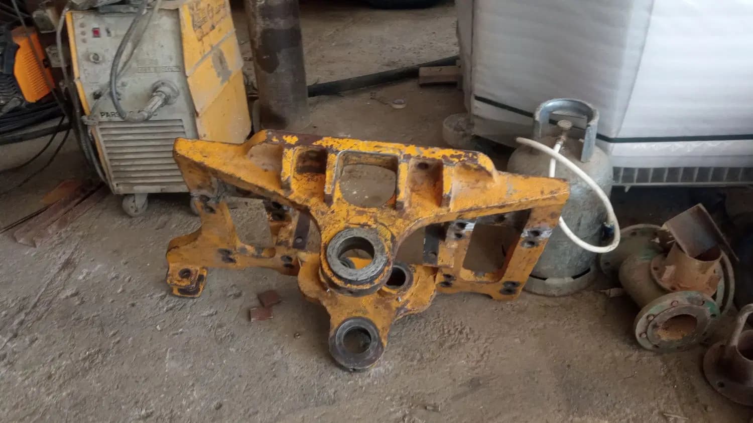 زنبوری بیل بکهو TDL استوک سالم