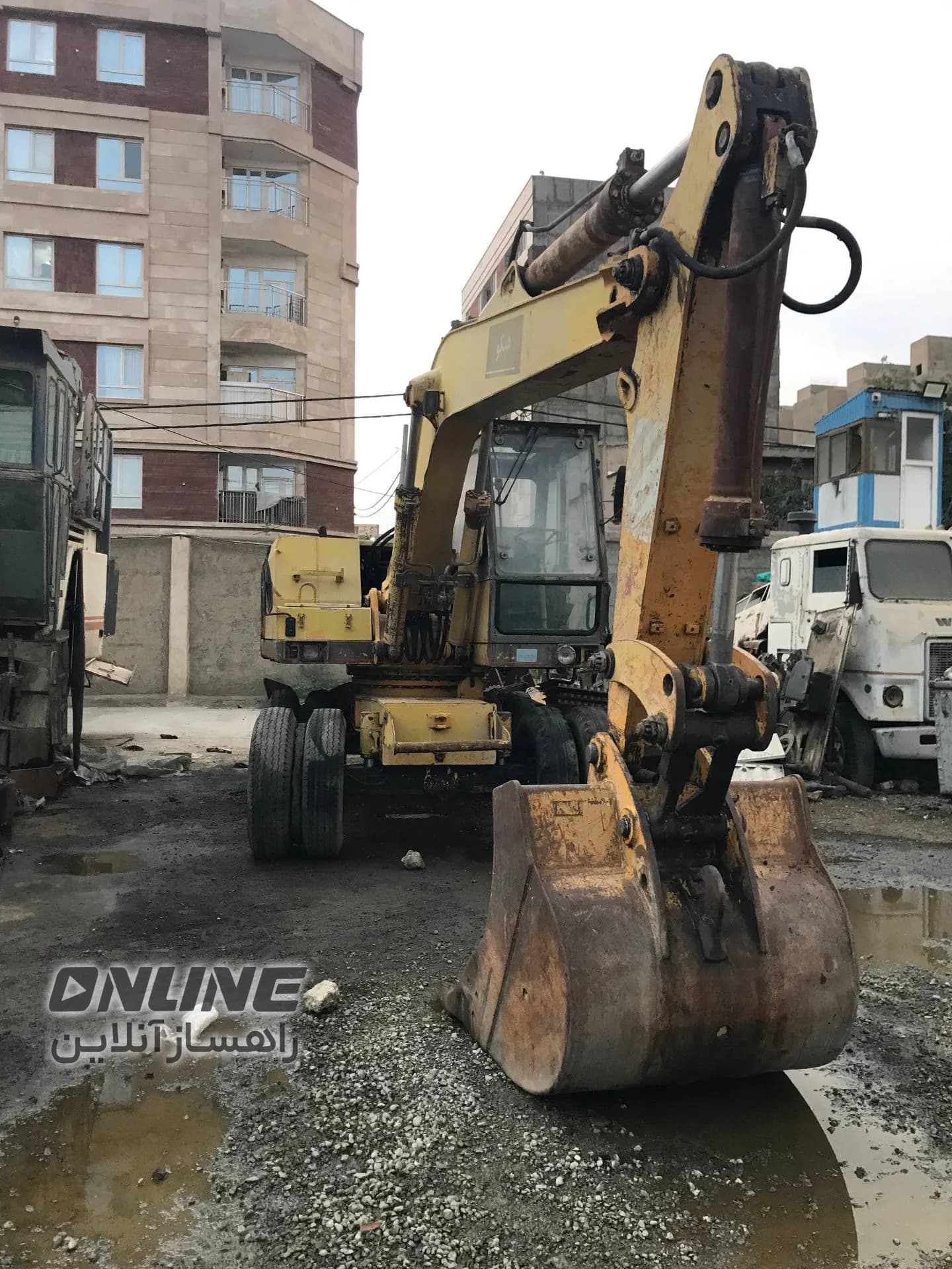 فروش فوری بیل هپکو HE100 فروش فوری بیل هپکو HE100
