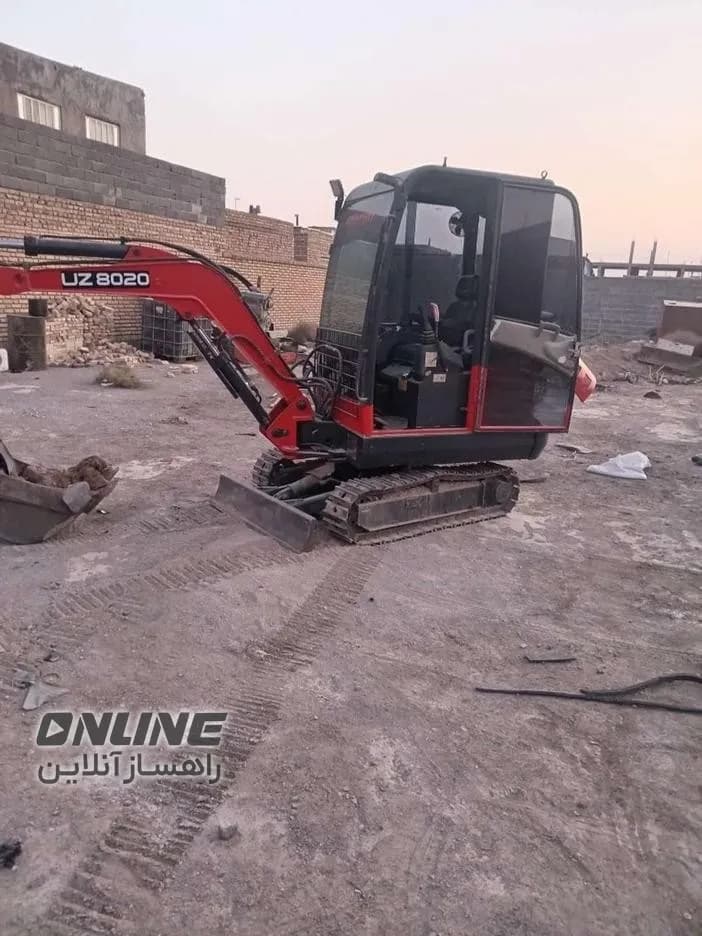 مینی بیل ۲۲۰۰ مینی بیل ۲۲۰۰ — تصویر 1 از 4