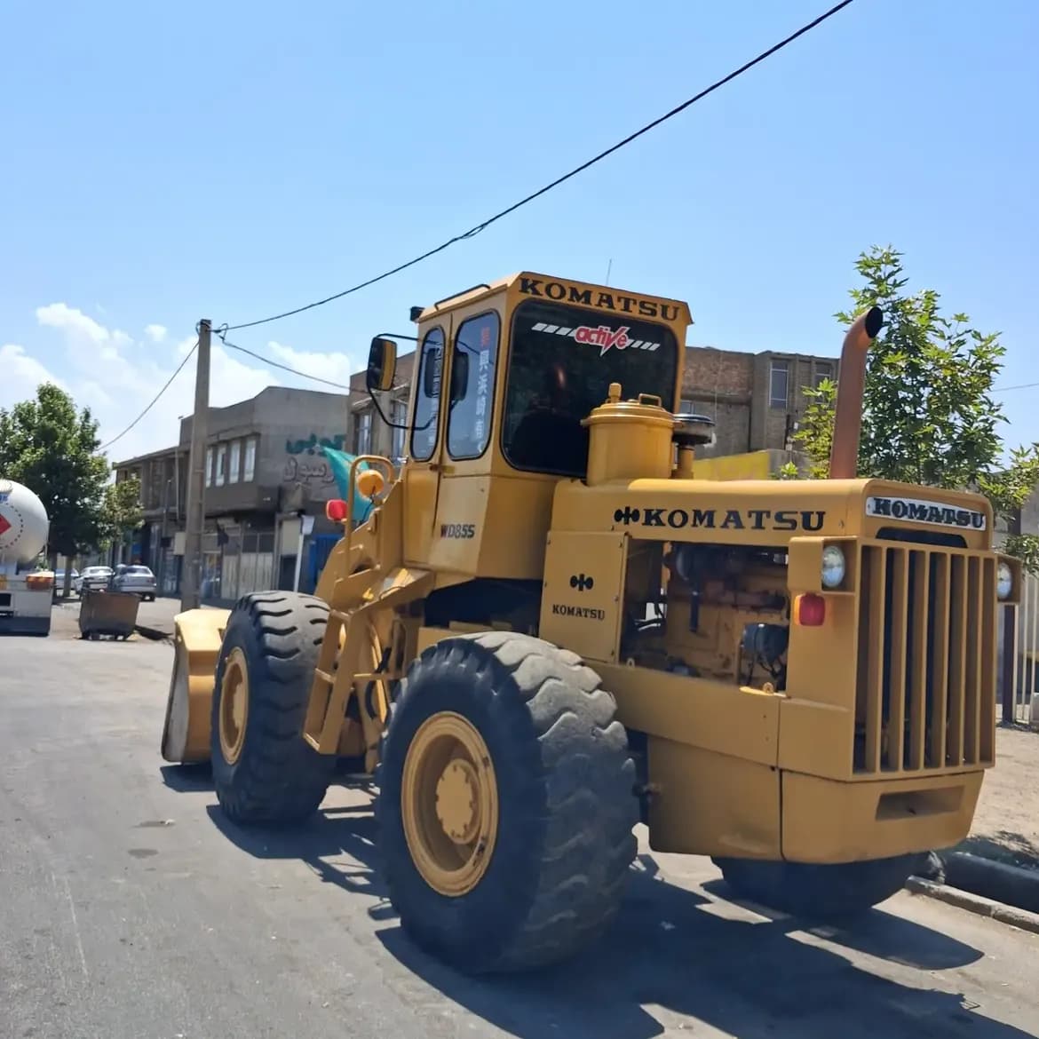فروش لودر کوماتسو ۸۵ فروش لودر کوماتسو ۸۵ — تصویر 1 از 3
