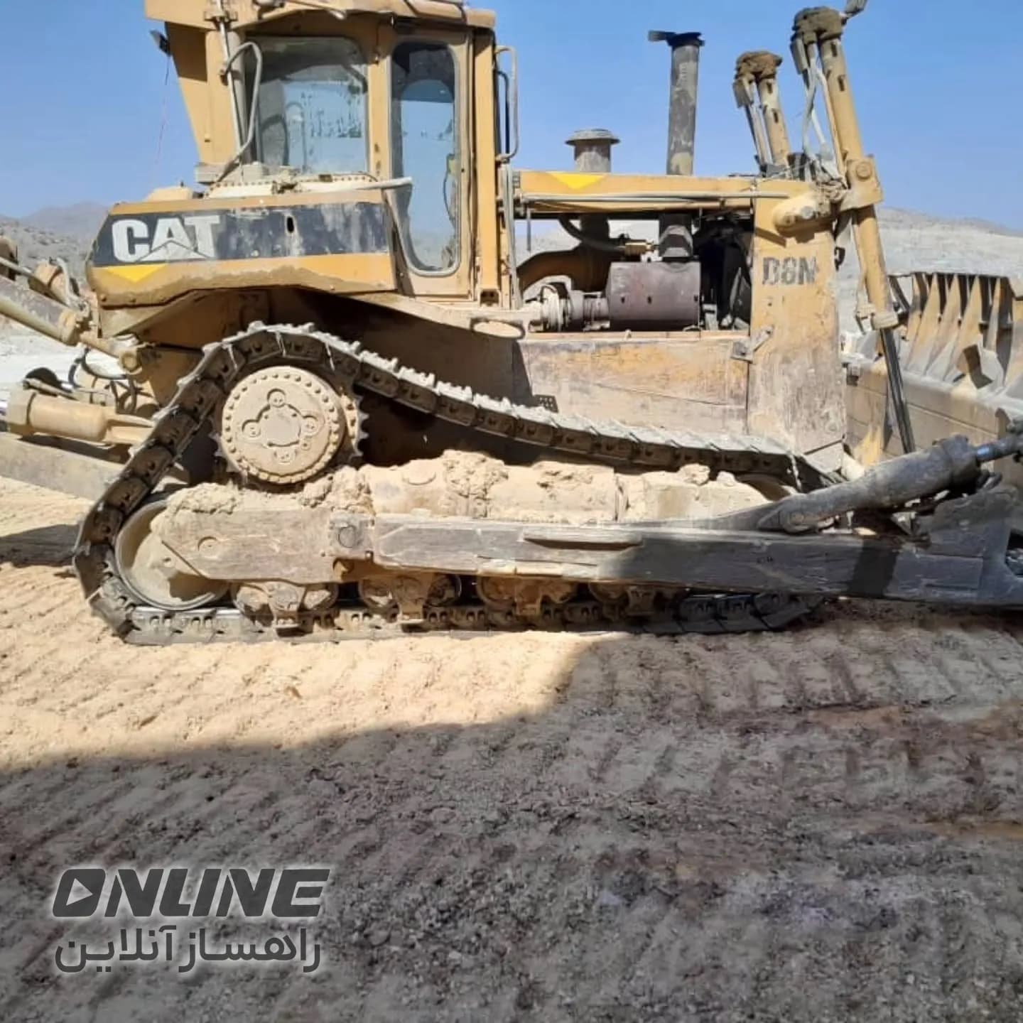 فروش بلدوزر کاترپیلار D8N فروش بلدوزر کاترپیلار D8N — تصویر 1 از 11