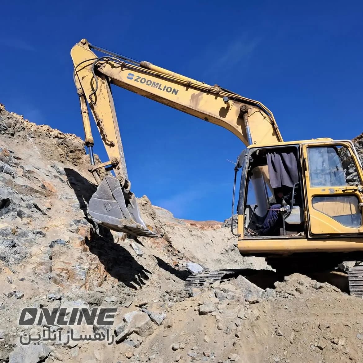 فروش بیل زوملاین ZE230E فروش بیل زوملاین ZE230E — تصویر 1 از 4