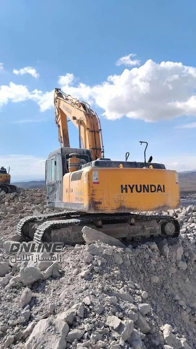 فروش فوری بیل مکانیکی هیوندا R210LC-7H فروش فوری بیل مکانیکی هیوندا R210LC-7H
