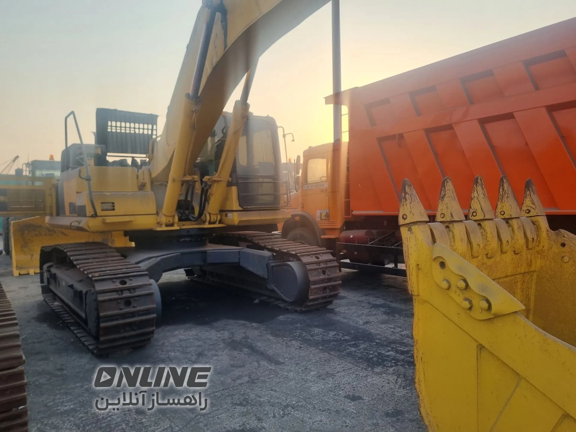 کوماتسو 400خط 8r کوماتسو 400خط 8r