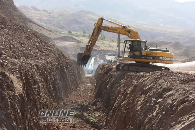 بیل ۲۳۰ آماده همکاری جهت تمامی پروژهها بیل ۲۳۰ آماده همکاری جهت تمامی پروژهها