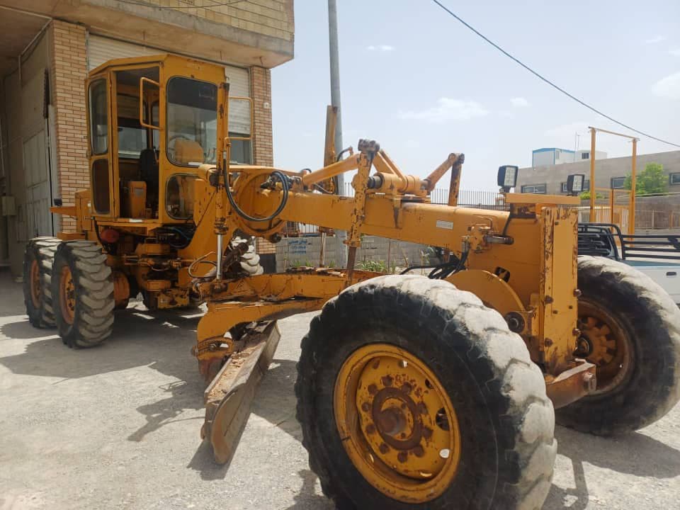 فروش گریدر کوماتسو ۵۰۵