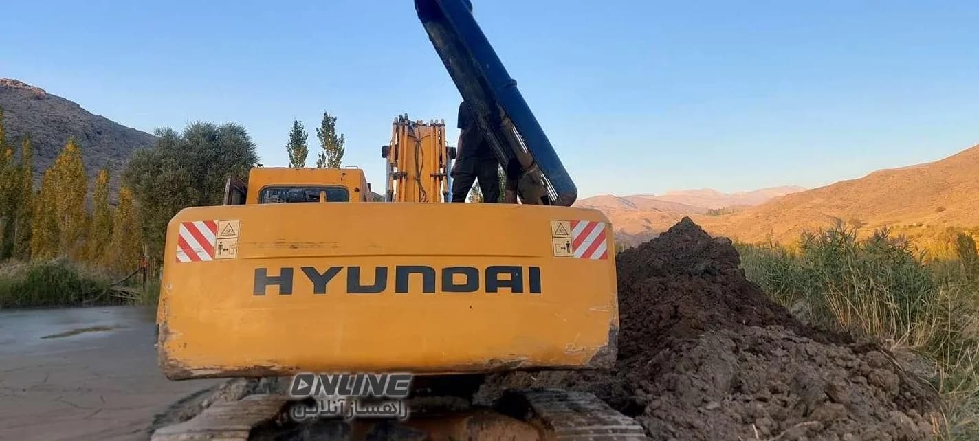 فروش و معاوضه بیل مکانیکی زنجیری هیوندای فروش و معاوضه بیل مکانیکی زنجیری هیوندای — تصویر 1 از 2