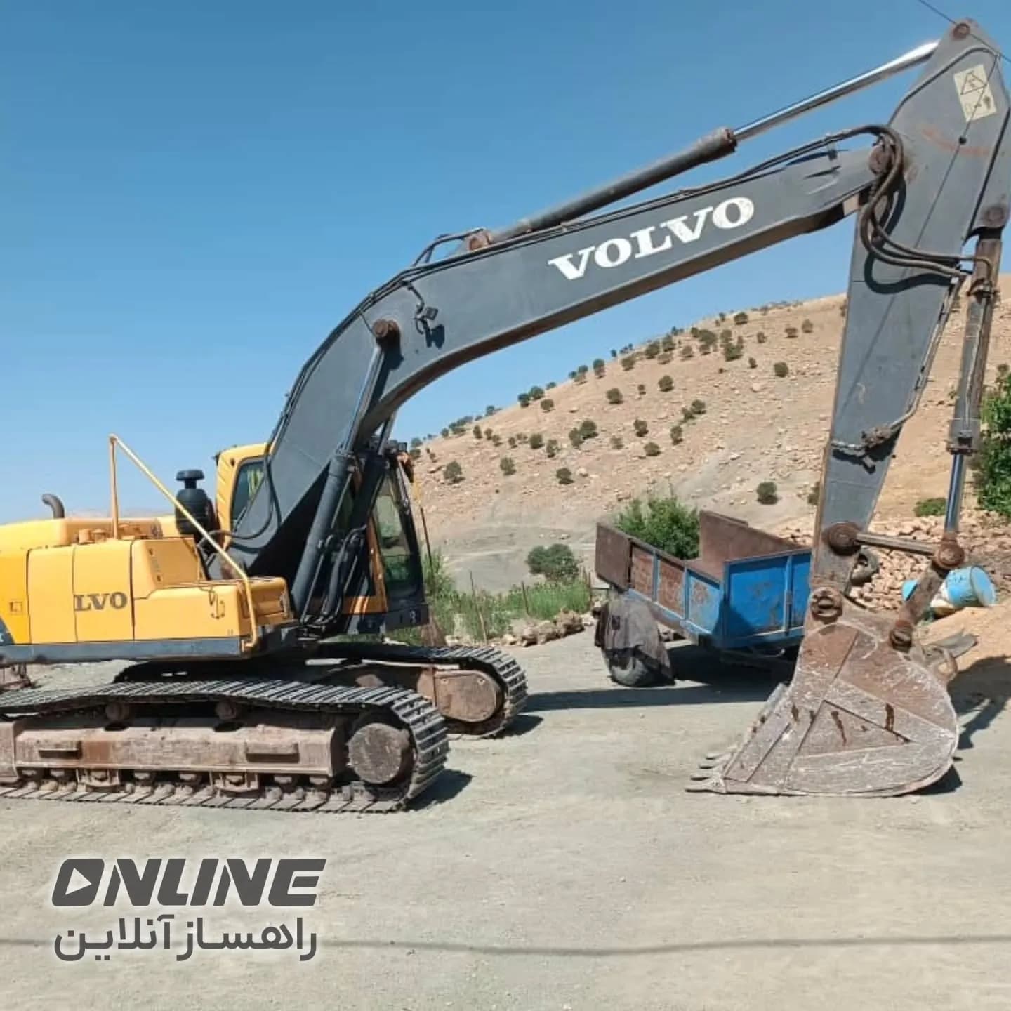فروش بیل مکانیکی زنجیری ولوو 210 فروش بیل مکانیکی زنجیری ولوو 210 — تصویر 1 از 3